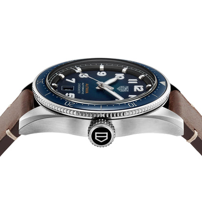 Tag Heuer Autavia Automatic Chronometer Mens Watch 2