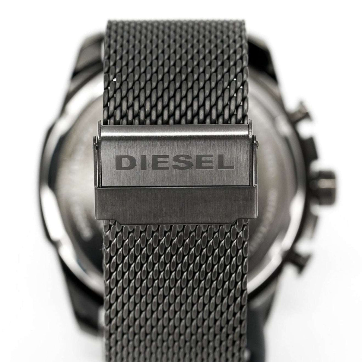 Diesel Dz4527 Men S Chronograph Mega Chief Gunmetal Mesh Watch
