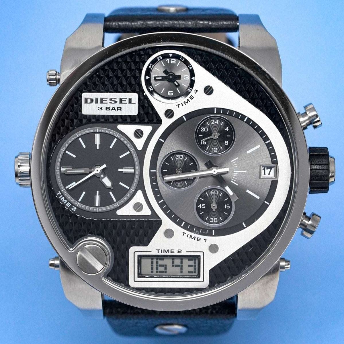 Diesel Dz7125 Men S Chronograph Big Daddy Silver Black Watch